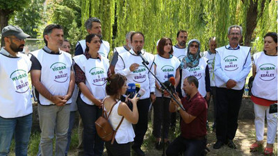 'Demirtaş'ın sazından korktuğunuz için mi bu yasak?'