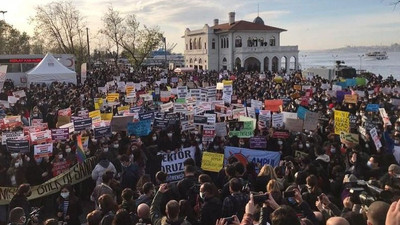 Kadıköy'de toplantı ve gösteri yürüyüşleri yasaklandı