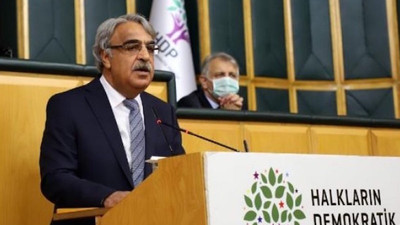 HDP Eş Genel Başkanı Sancar: İktidar fırsatçılık ve kurnazlıkla darbe tehdidi üretiyor