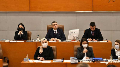 İstanbul Barosu'nun 'şiddet gören kadınlara avukat desteği' önerisi AKP ve MHP oylarıyla reddedildi