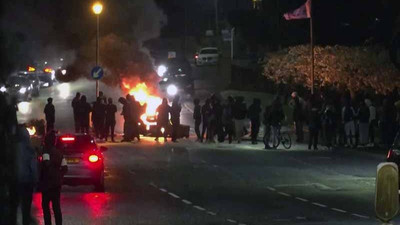 Kuzey İrlanda'da birlik yanlılarının şiddet eylemleri durdurulamıyor