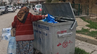 68 yaşındaki yurttaş: Çöpten plastik toplamasam bir gün gecekonduda ölümü bulurlar