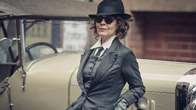 Peaky Blinders'taki rolüyle tanınan Helen McCrory hayatını kaybetti