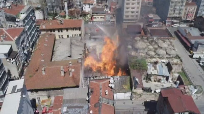 İstanbul Emniyet Müdürlüğü deposunda yangın