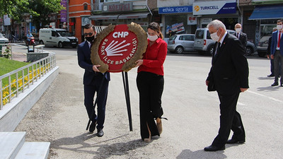 İki valilik genelgeye rağmen çelenk başvurularını reddetti