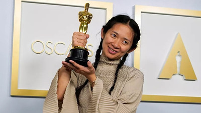 2021 Oscar Ödülleri sahiplerini buldu: Chloé Zhao 'En İyi Yönetmen' ödülünü alan ilk Asyalı kadın oldu