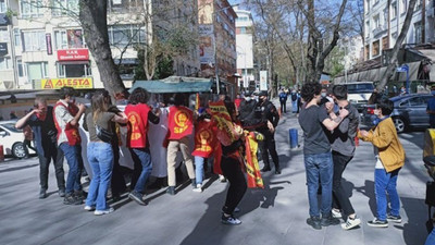 Ankara'da 1 Mayıs eylemi yapan SEP üyelerine polis müdahale etti