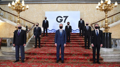 G7 zirvesine katılan Hint yetkililerin Covid-19 testi pozitif çıktı