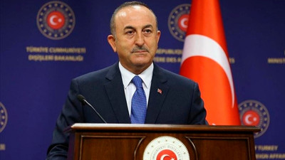 Çavuşoğlu: Turistin görebileceği herkesi mayıs sonuna kadar aşılayacağız