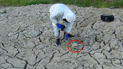 Sulama kanalına dökülen balçıktan, insan kafatası çıktı