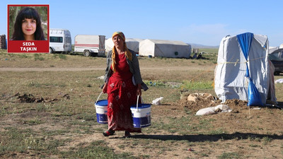 İşçiler suya ulaşmak için her gün 3 kilometre yol yürüyor