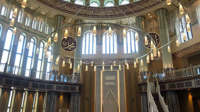 Taksim'de yapılan cami, cuma günü açılıyor