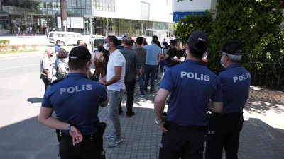 Ankara'da eylem yapmak isteyen Kolombiya vatandaşlarına polis engeli