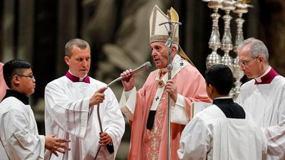 Papa Köln Başpiskoposluğu'na inceleme ekibi gönderiyor