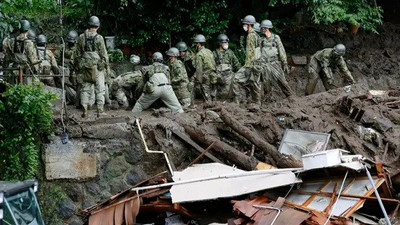 Japonya'daki heyelanda kayıp sayısı 100'ü aştı