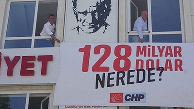 CHP'nin Edirne'deki '128 milyar dolar nerede?' pankartları iade edildi ve yeniden asıldı