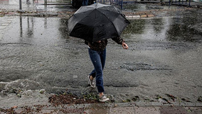 Meteoroloji, İstanbul dahil 4 il için sağanak yağış uyarısında bulundu