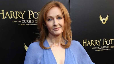 JK Rowling, neden isminin tamamını kullanmadığını açıkladı