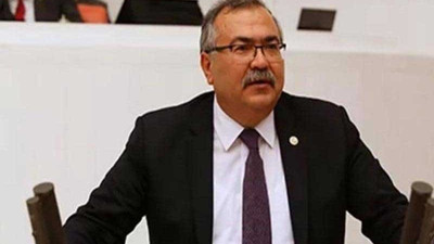 CHP'li Bülbül: Kıbrıs'a şatafatla 8 uçakla git, Manavgat yanıyor sadece 2 uçakla müdahale ediliyor