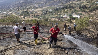 Mersin Silifke ve Antalya Gazipaşa'daki yangınlar kontrol altına alındı