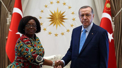 Tanzanya ve Somali büyükelçilerinden Erdoğan'a güven mektubu