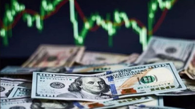 Dolar/TL faize dayanan enflasyon sonrası geriledi