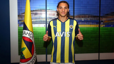 Fenerbahçe, Emir Ortakaya'yı renklerine bağladı