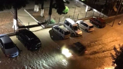 Bartın'da sağanak: Köprüler yıkıldı, sokaklar göle döndü