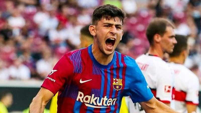 Barcelona'da forma giyen Yusuf Demir, tarihe geçti