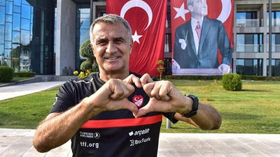 Şenol Güneş eşyalarını toplayarak Milli Takım'a veda etti