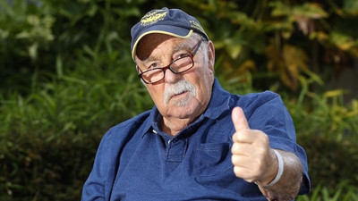 İngiliz futbolunun sembol isimlerinden Jimmy Greaves yaşamını yitirdi