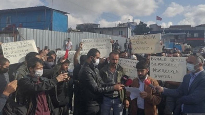 Polis baskını sonrası üç arkadaşları tutuklanan atık kağıt işçilerinden eylem