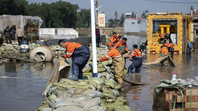 Çin'de sel felaketi: 120 bin kişi tahliye edildi