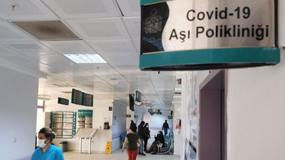 Prof. Dr. Oğuztürk: Covid-19'un mevsimsel gribe evrilmesi aşılamayla olur