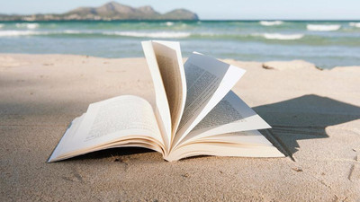 Tatil okumaları için kitap kurtlarına öneriler