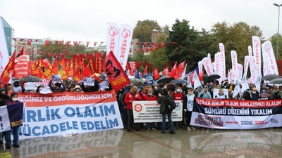 Direnişteki işçiler miting yaptı: Sermaye düzenini tarihin çöplüğüne süpüreceğiz