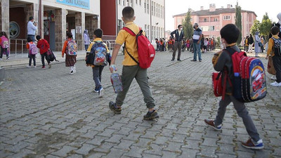 Eğitim-İş Başkanı Özbay: Eğitim bu zihniyetin elinde çırpınıyor