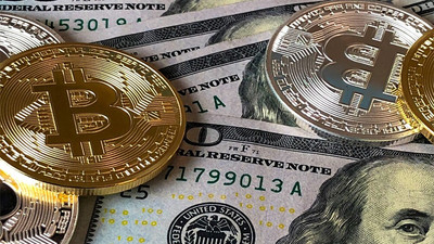 Dolar, 9.70'in üzerinde dalgalı: Bitcoin ve Ethereum'da rekor kırıldı