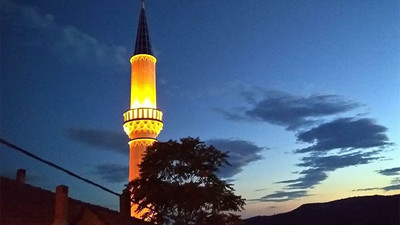 Müftülük ‘yoğun talep var’ dedi, ezan saatini değiştirdi