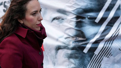 Britanya, geri adım attı Assange'ın hapiste evlenmesine izin verdi