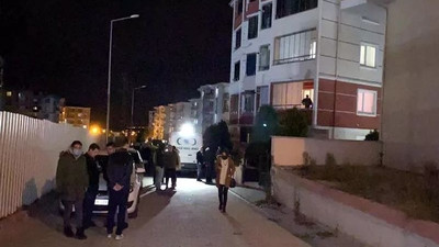 Bunalımda olan genç, anne ve babasını öldürdükten sonra kendi yaşamına son verdi