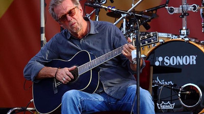 Eric Clapton’ın gitarı açık artırmada 625 bin dolara satıldı