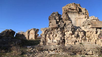 Hozat'taki Ermenilere ait Ergany Kilisesi harabeye döndü