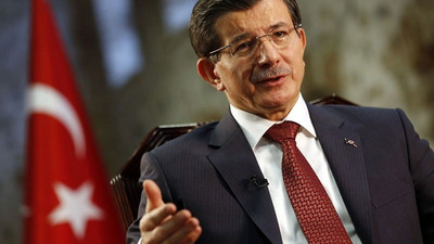 Davutoğlu: 3 yılda 3 Maliye Bakanı gördük, bunun adı kurumsal çöküştür