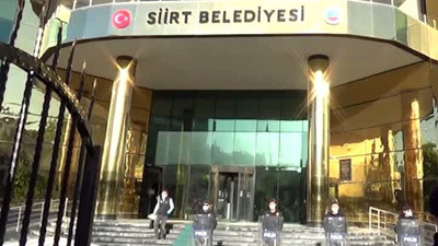 HDP döneminde borçsuz olan Siirt Belediyesi'ni kayyım batırdı