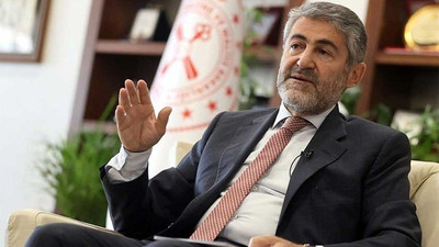 Bakan Nebati patronlara 'Hepiniz 100'er milyon dolar bozdurun' demiş
