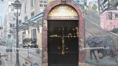 Kadıköy'de kilise kapısına yazı yazan şüpheli serbest bırakıldı