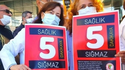 MHRS'de '5 dakikalık' randevu uygulaması durduruldu