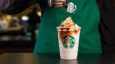 Starbucks'tan çalışanlarına aşı ya da haftalık Covid-19 testi zorunluğu