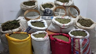 253 kilo uyuşturucuyla yakalanan kişi istihbarat elemanı çıktı